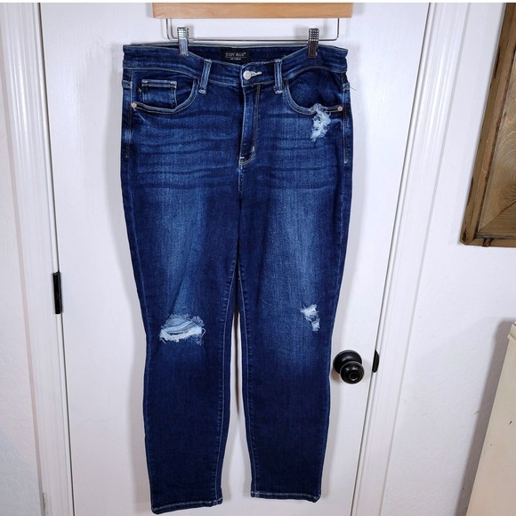 Judy Blue Boyfriend Fit Distressed Jeans Size 29/9 - Picture 1 of 10